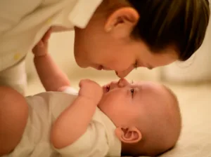 alopecia, postpartum alopecia, postpartum hair loss,
